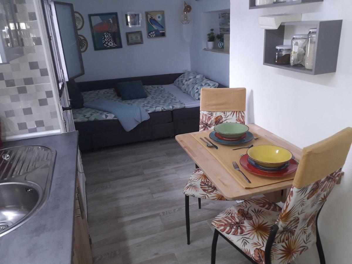 Apartamento Trini La Jaca Exteriör bild